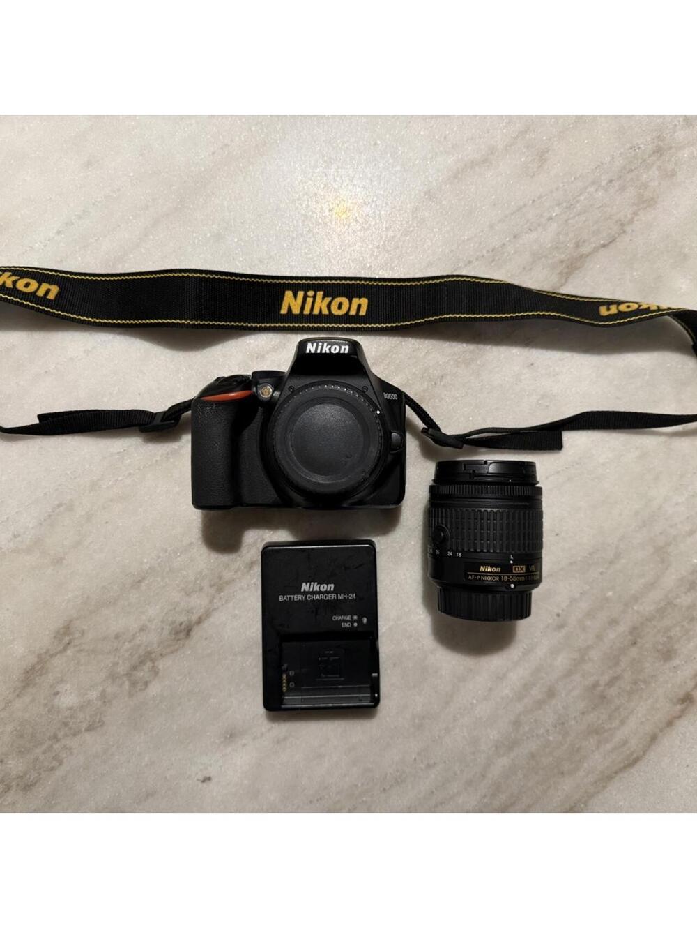 Nikon D3500 DSLR Camera with 18-55mm Lens